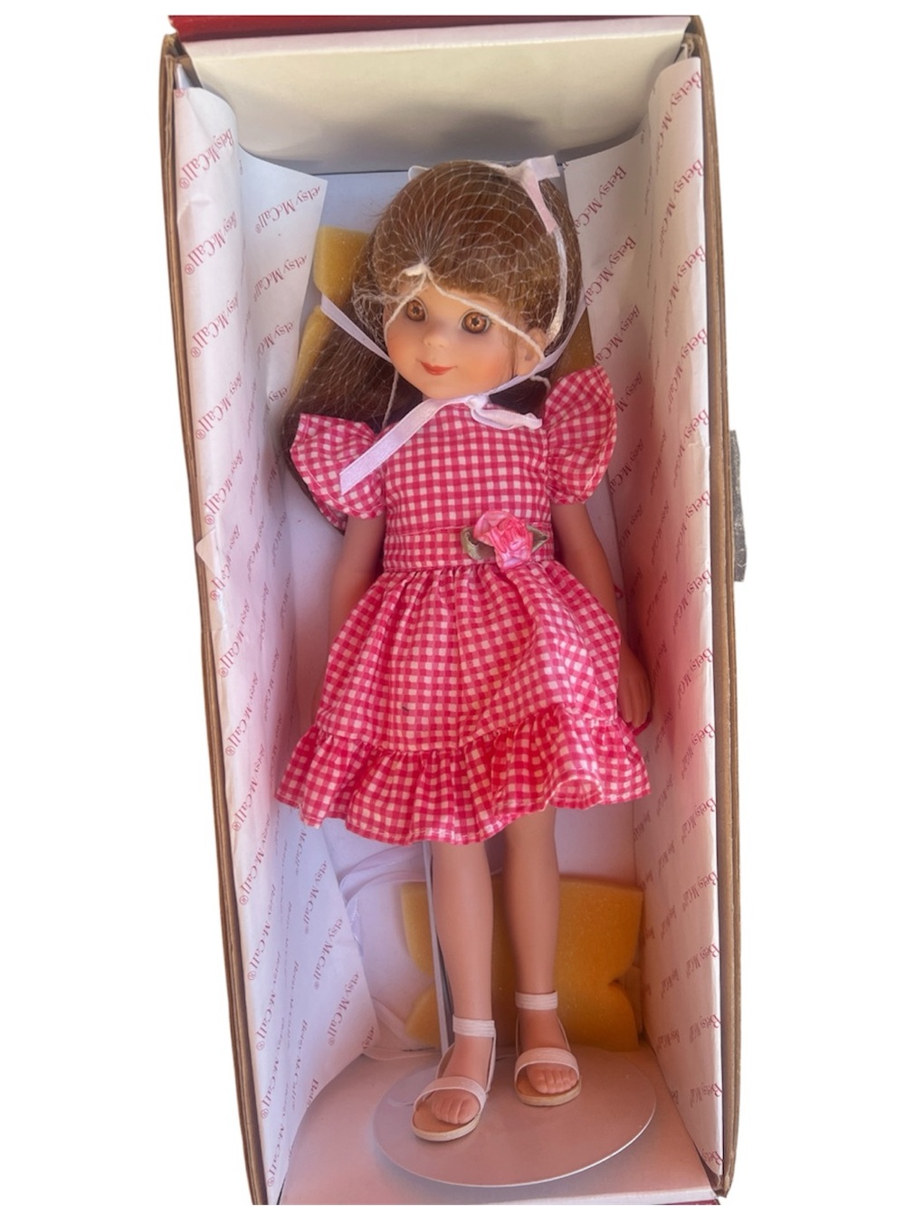 Vintage 1998 Betsy McCall Collection Doll